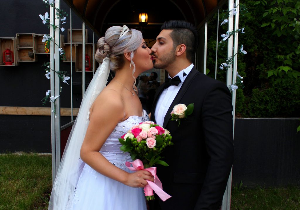 JProfessionnal Photographe de mariage, wedding photographer marriage Montreal, Laval, Longueuil, price photograpy, prix photographie, Larisa-Photographe_Photos-mariage36.jpg