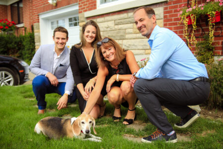 Professional Photographe couple, fiançailles, lifestyle photographer engagement, , anniversaire, Grossesse, Montreal, Laval Longueuil, price photograpy, prix photographie,