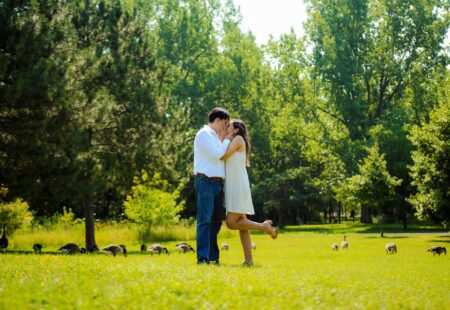 Professional Photographe couple, fiançailles, lifestyle photographer engagement, , anniversaire, Grossesse, Montreal, Laval Longueuil, price photograpy, prix photographie, IMG_1827.jpg