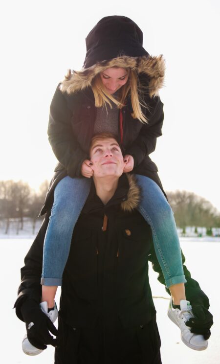 Professional Photographe couple, fiançailles, lifestyle photographer engagement, , anniversaire, Grossesse, Montreal, Laval Longueuil, price photograpy, prix photographie,