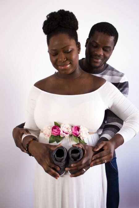Professional Photographe couple, fiançailles, lifestyle photographer engagement, , anniversaire, Grossesse, Montreal, Laval Longueuil, price photograpy, prix photographie,