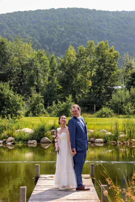 Photographe mariage civil, professional wedding photographer Montreal, Laval, Longueil, price photography, prix photographie,notaire, notary, palais de justice, courthouse marriage, salle reception, hall, room, celebrant, officiant, robe marie, bague, alliance, ring, celebration