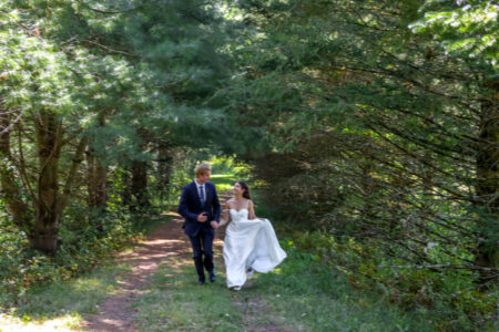 Photographe mariage civil, professional wedding photographer Montreal, Laval, Longueil, price photography, prix photographie,notaire, notary, palais de justice, courthouse marriage, salle reception, hall, room, celebrant, officiant, robe marie, bague, alliance, ring, celebration